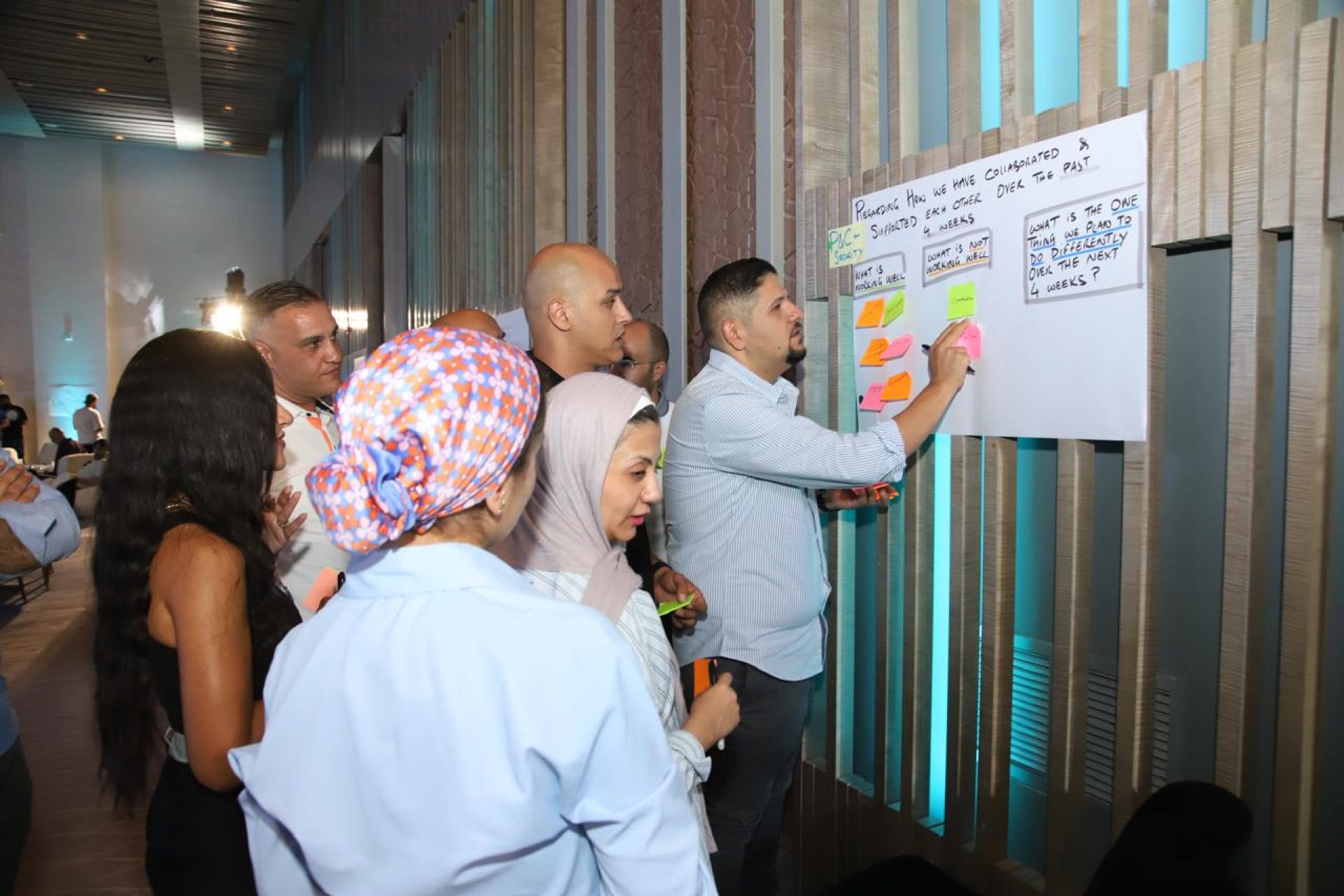 999edc8c-5ef5-4526-9470-a85911330a6e